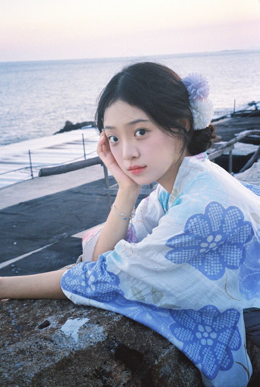 YiTuYu艺图语 Vol.10490 Yi Wei Yu (11P)