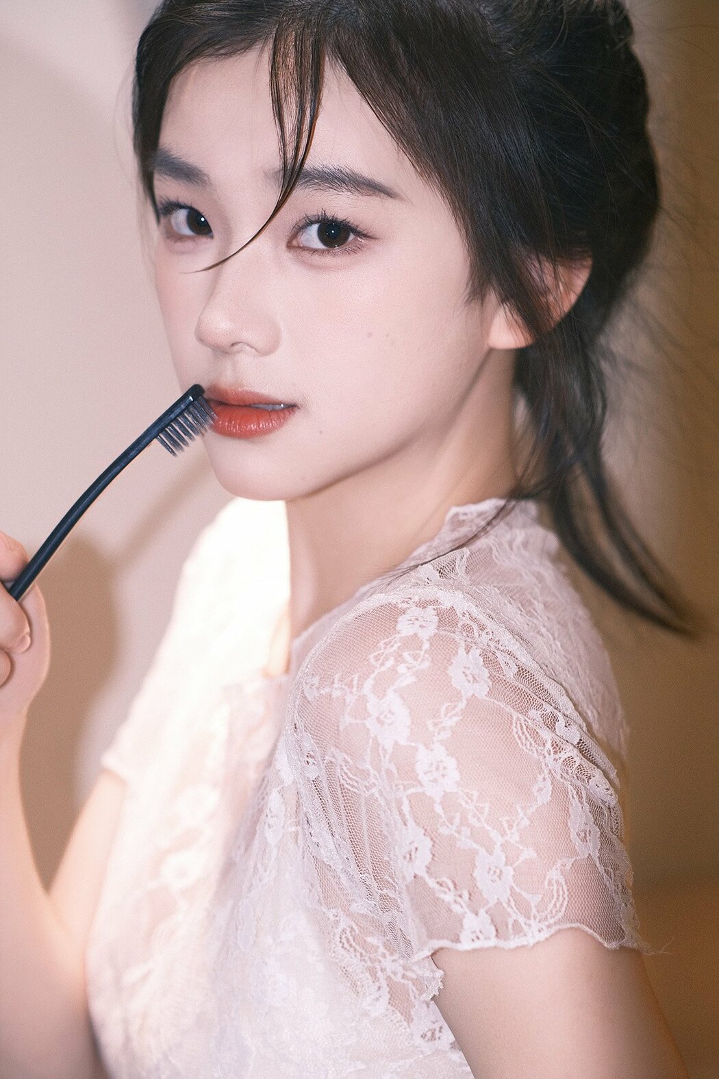 YiTuYu艺图语 Vol.10495 To Xiao Bei (32P) Cover Photo
