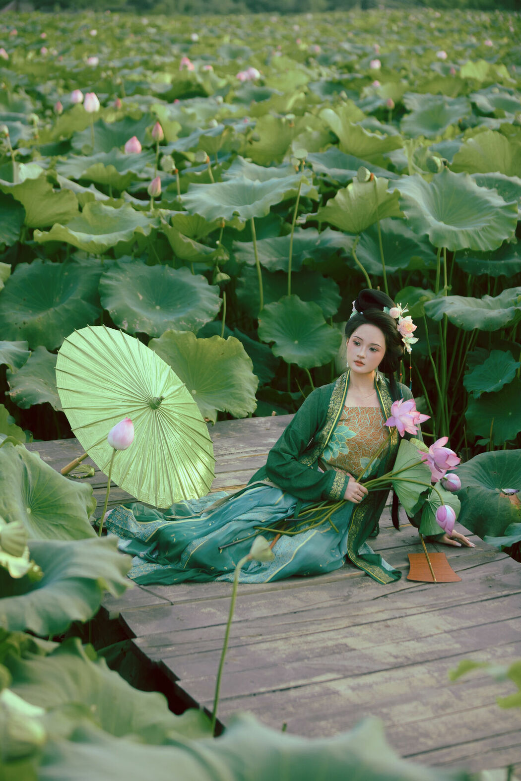 YiTuYu艺图语 Vol.10496 Hu Nan Nan O (46P)