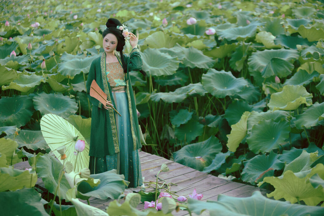 YiTuYu艺图语 Vol.10496 Hu Nan Nan O (46P)