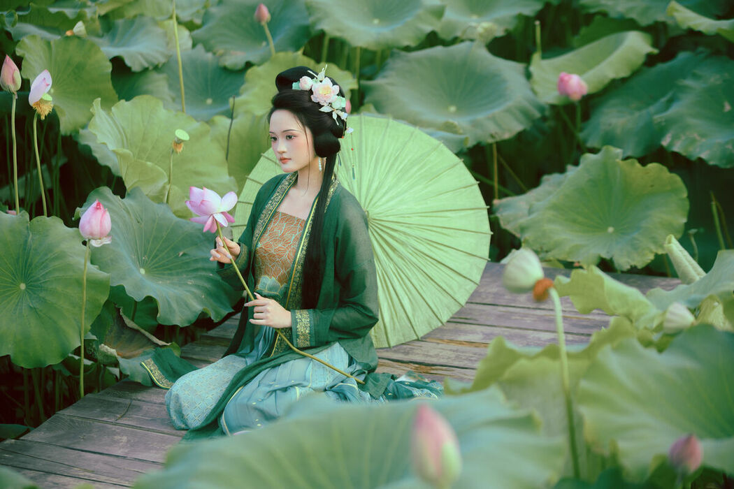 YiTuYu艺图语 Vol.10496 Hu Nan Nan O (46P)