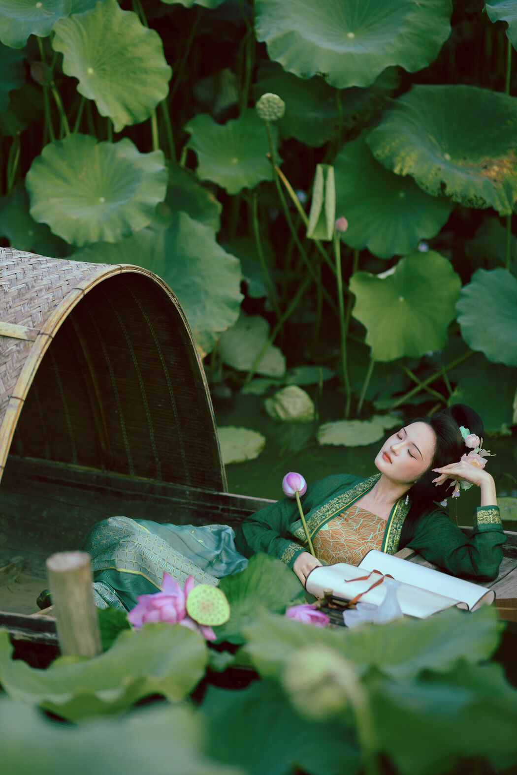 YiTuYu艺图语 Vol.10496 Hu Nan Nan O (46P)