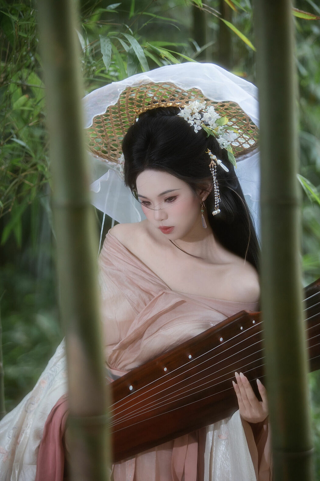 YiTuYu艺图语 Vol.10497 Yi Ming (10P)