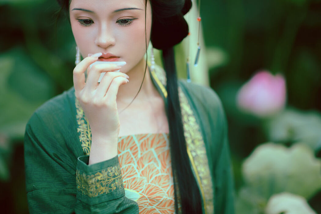 YiTuYu艺图语 Vol.10496 Hu Nan Nan O (46P)