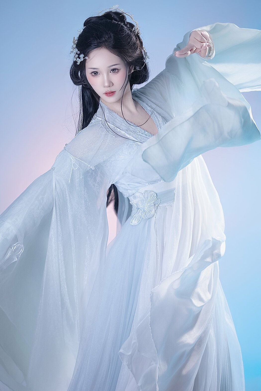 YiTuYu艺图语 Vol.10498 Yi Ming (13P) Cover Photo
