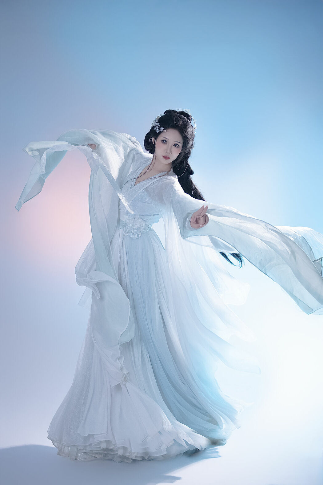 YiTuYu艺图语 Vol.10498 Yi Ming (13P)