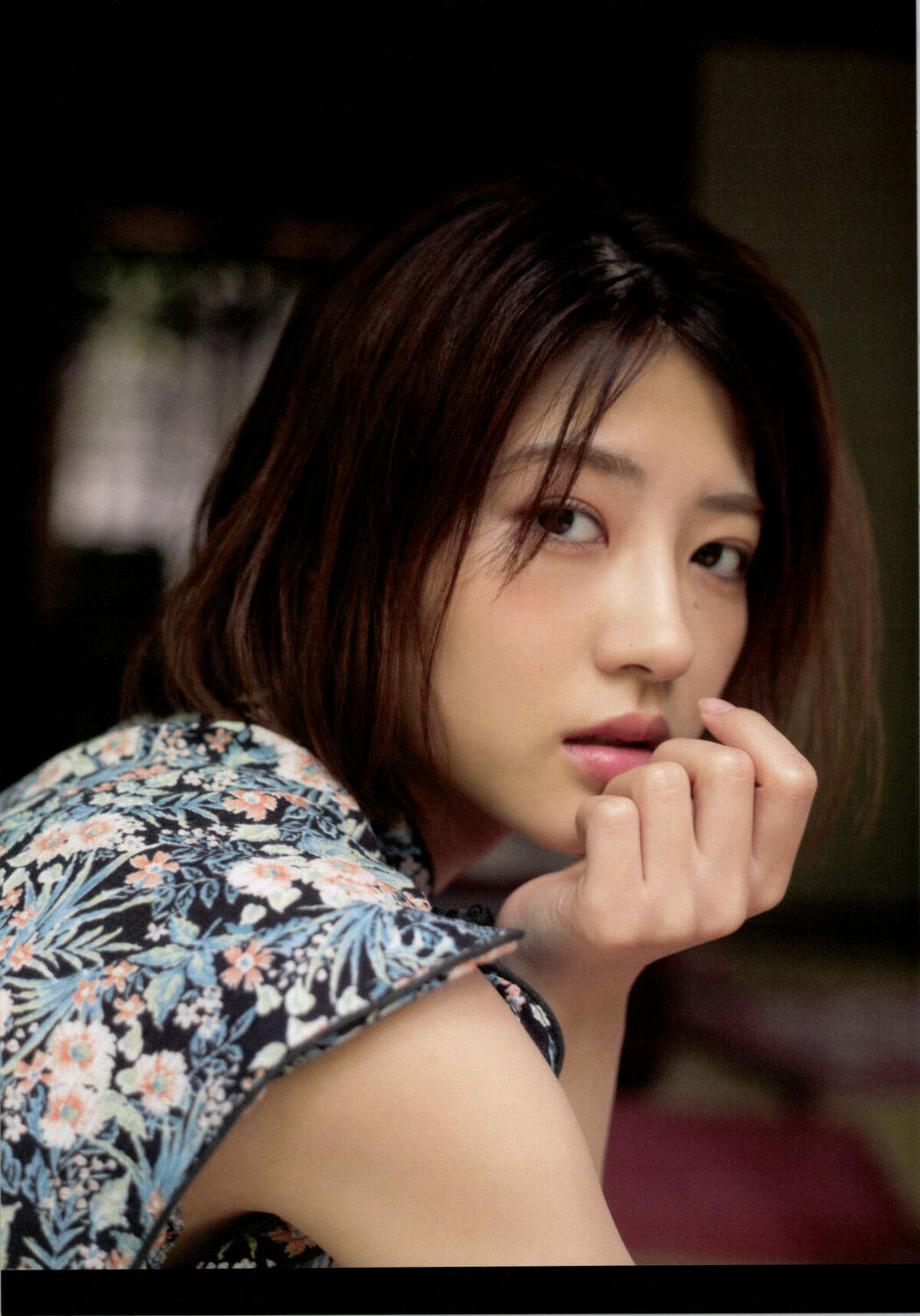 JP Yumi Wakatsuki 若月佑美 – 履きなれない靴を履き潰すまで Part02 (62P)