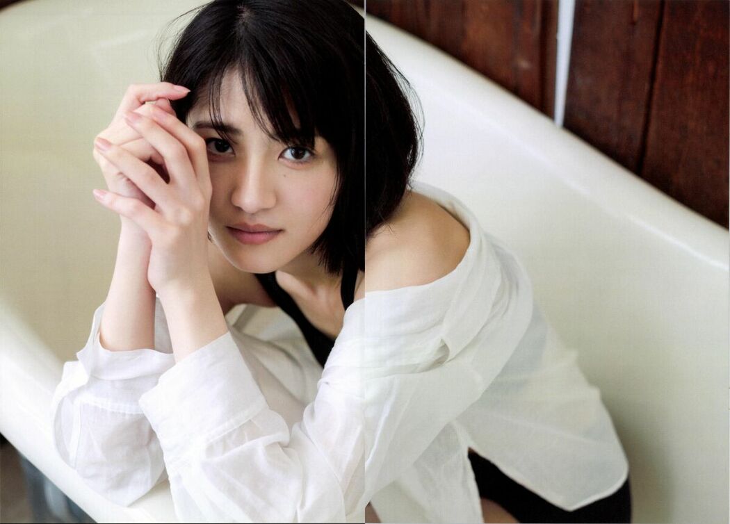 JP Yumi Wakatsuki 若月佑美 – 履きなれない靴を履き潰すまで Part02 (62P)