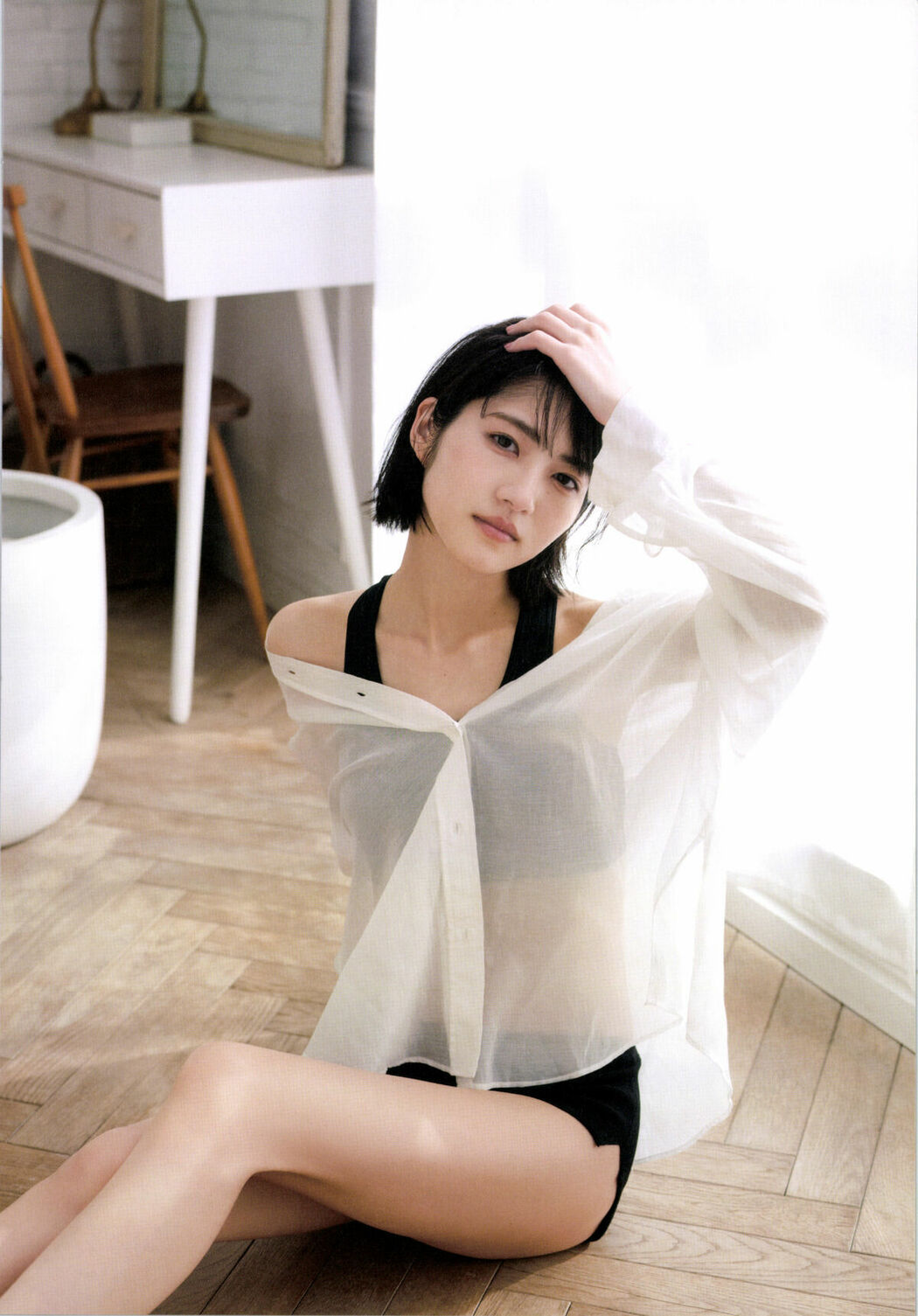 JP Yumi Wakatsuki 若月佑美 – 履きなれない靴を履き潰すまで Part02 (62P)