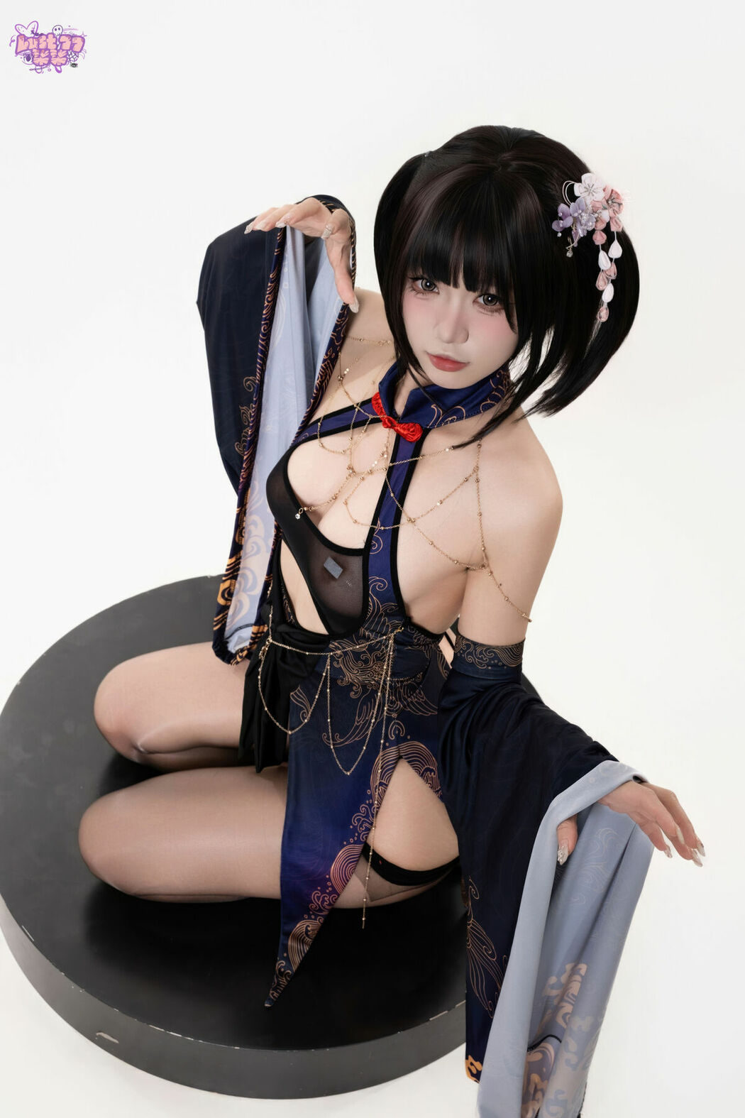 Coser@柒柒要乖哦 – 紫电 (70P)