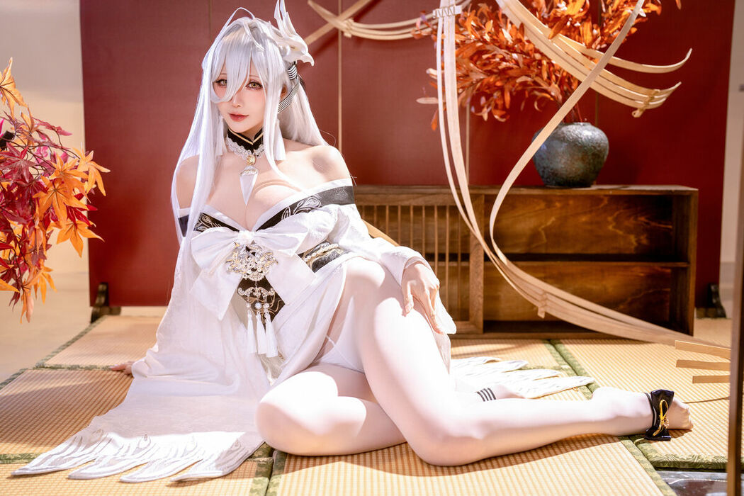 Coser@星之迟迟Hoshilily – 碧蓝航线 白凤 (60P)