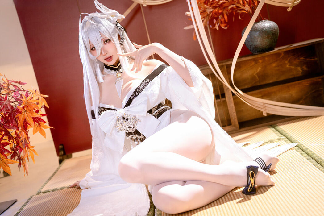 Coser@星之迟迟Hoshilily – 碧蓝航线 白凤 (60P)
