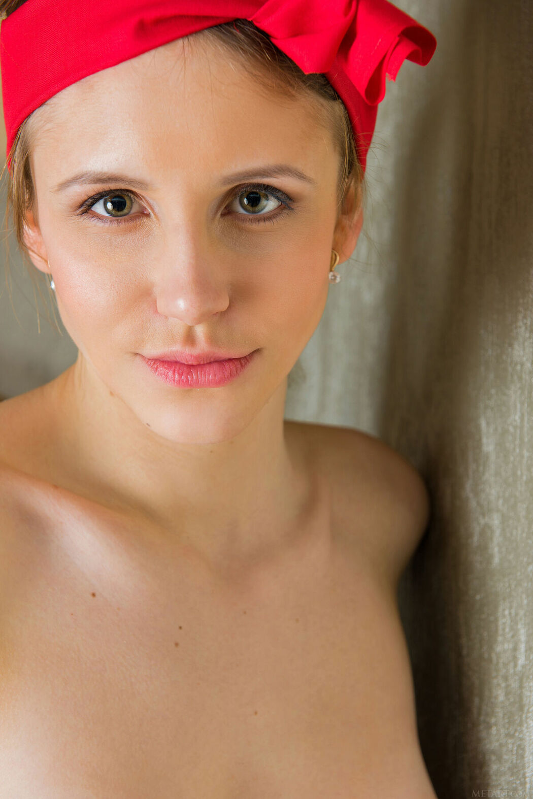 MetArt Siiri – Presenting Siiri Part01 (61P)