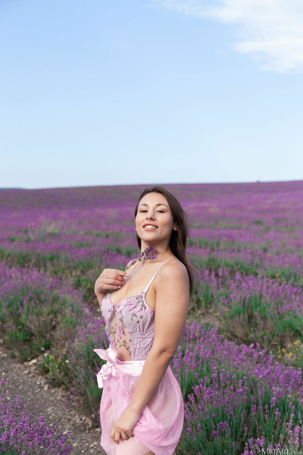 MetArt Sumiko – Lavender Fields Part01 (72P)