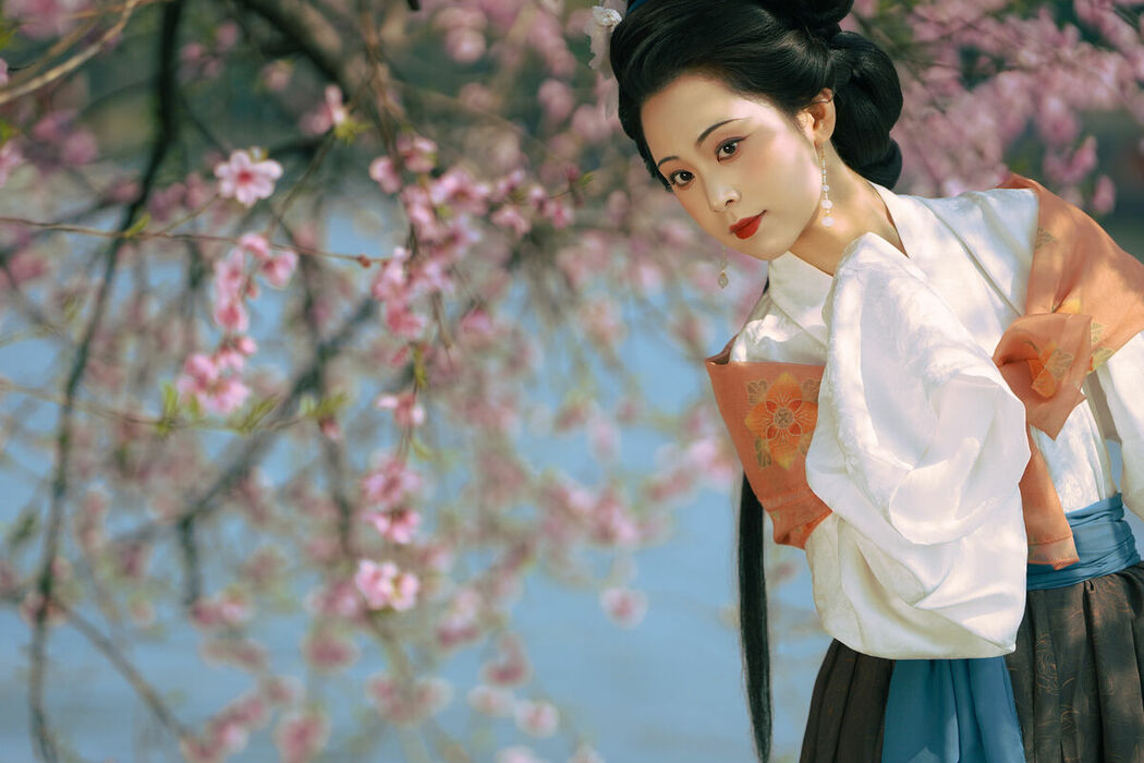 YiTuYu艺图语 Vol.10505 San Xian (11P)