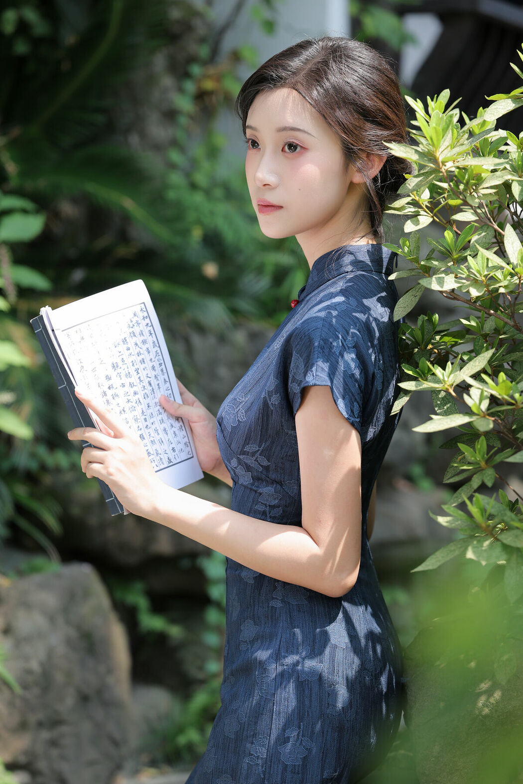 YiTuYu艺图语 Vol.10509 Yi Kou Shao Mai (12P)