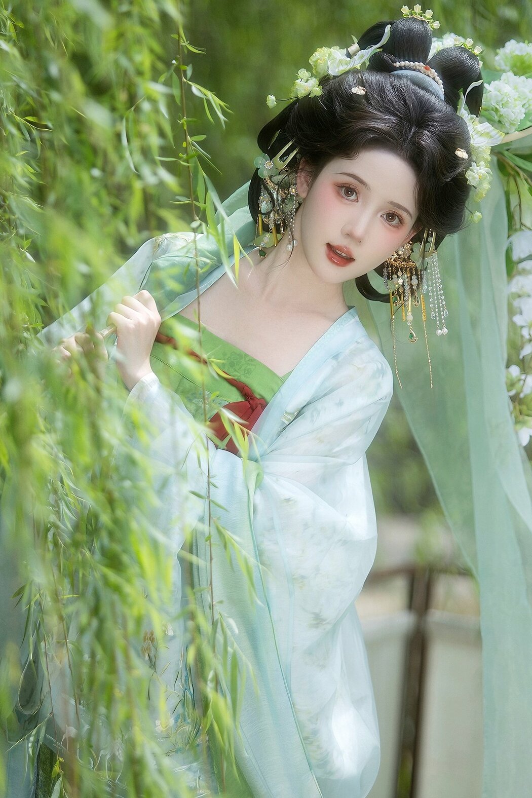 YiTuYu艺图语 Vol.10514 Yi Ming (14P) Cover Photo