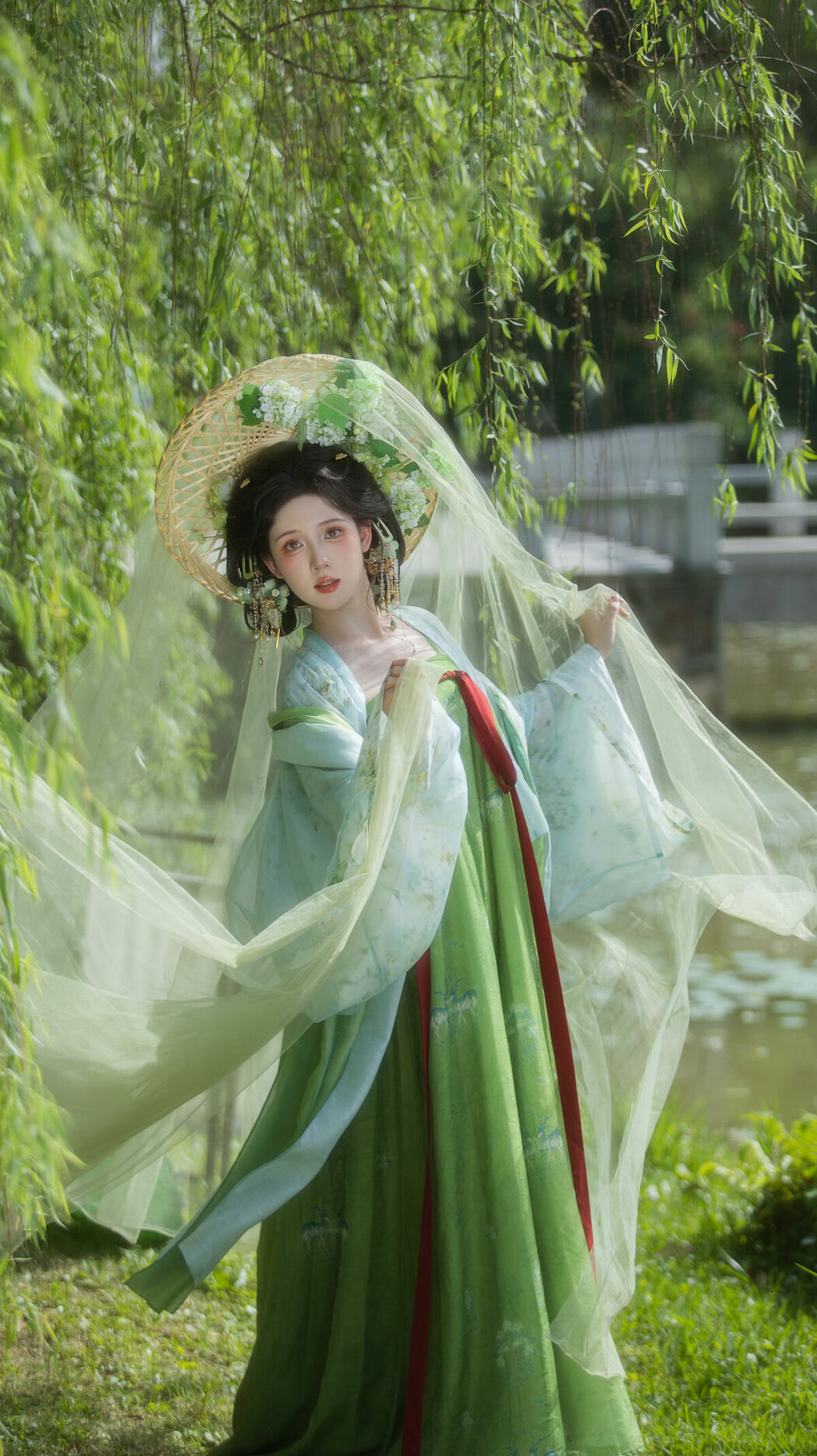 YiTuYu艺图语 Vol.10514 Yi Ming (14P)