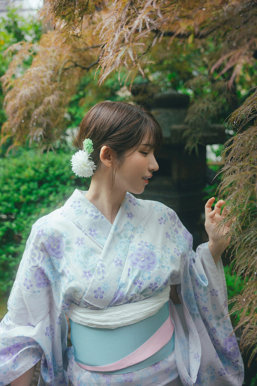 JP Enako えなこ – FLASHデジタル写真集 あの夏の日を覚えてますか (49P)