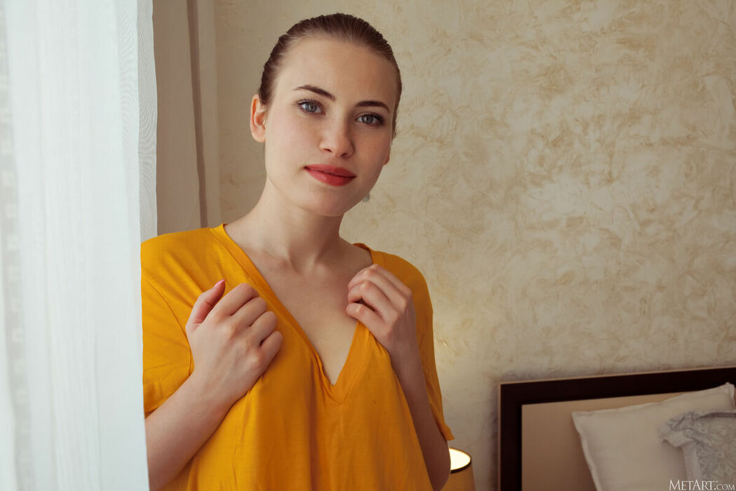 MetArt Alaine – Slicked Part01 (62P)