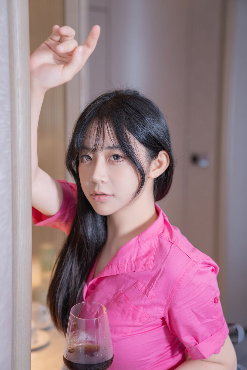 YiTuYu艺图语 Vol.10518 Yi Yuan Tong Xue Jodie (46P)