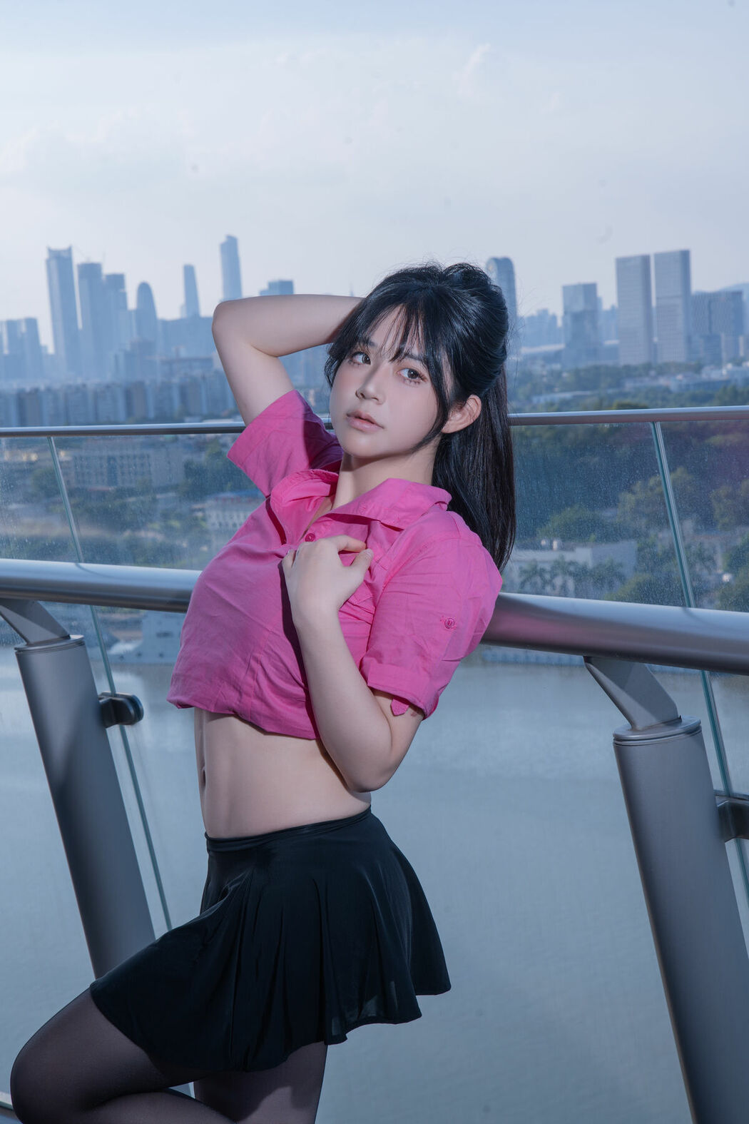 YiTuYu艺图语 Vol.10518 Yi Yuan Tong Xue Jodie (46P)