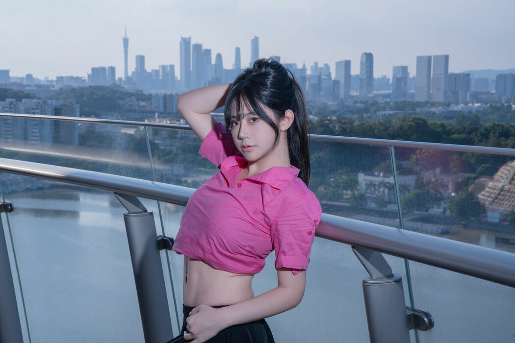 YiTuYu艺图语 Vol.10518 Yi Yuan Tong Xue Jodie (46P)