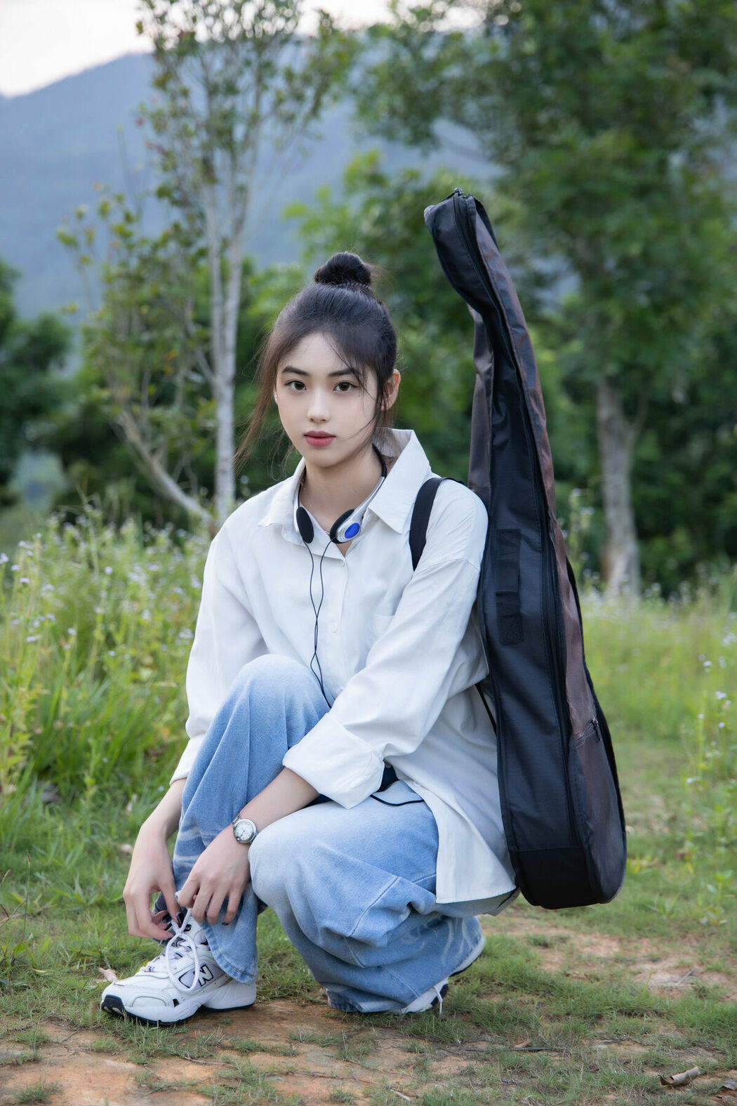 YiTuYu艺图语 Vol.10520 Lin Yun Si (18P)