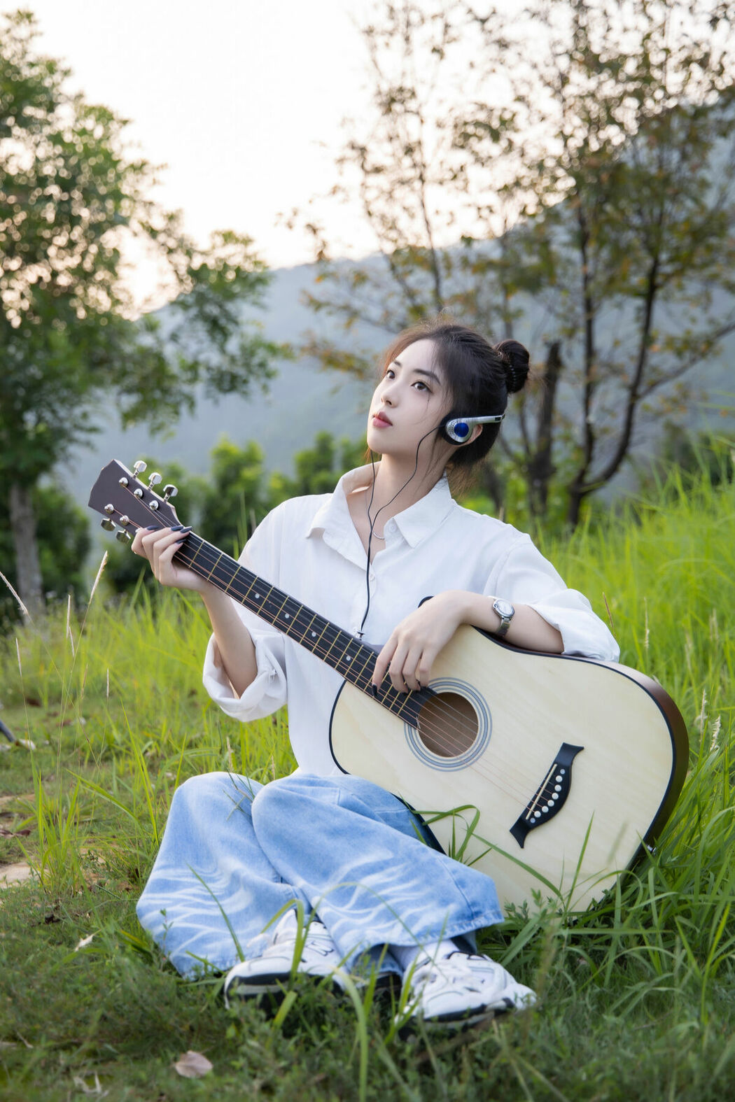 YiTuYu艺图语 Vol.10520 Lin Yun Si (18P)