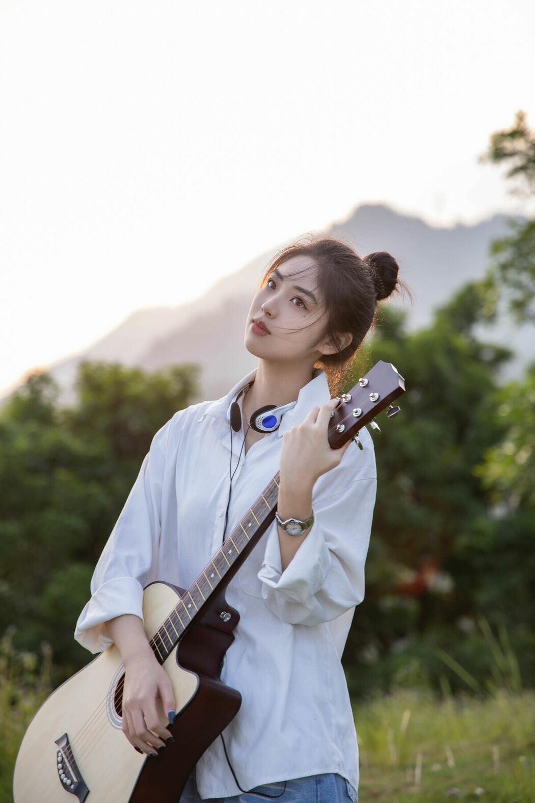 YiTuYu艺图语 Vol.10520 Lin Yun Si (18P)