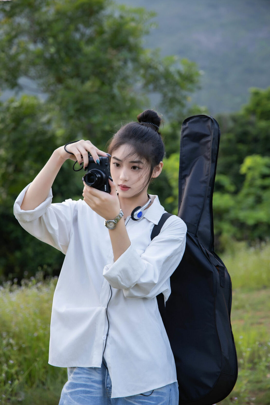 YiTuYu艺图语 Vol.10520 Lin Yun Si (18P)