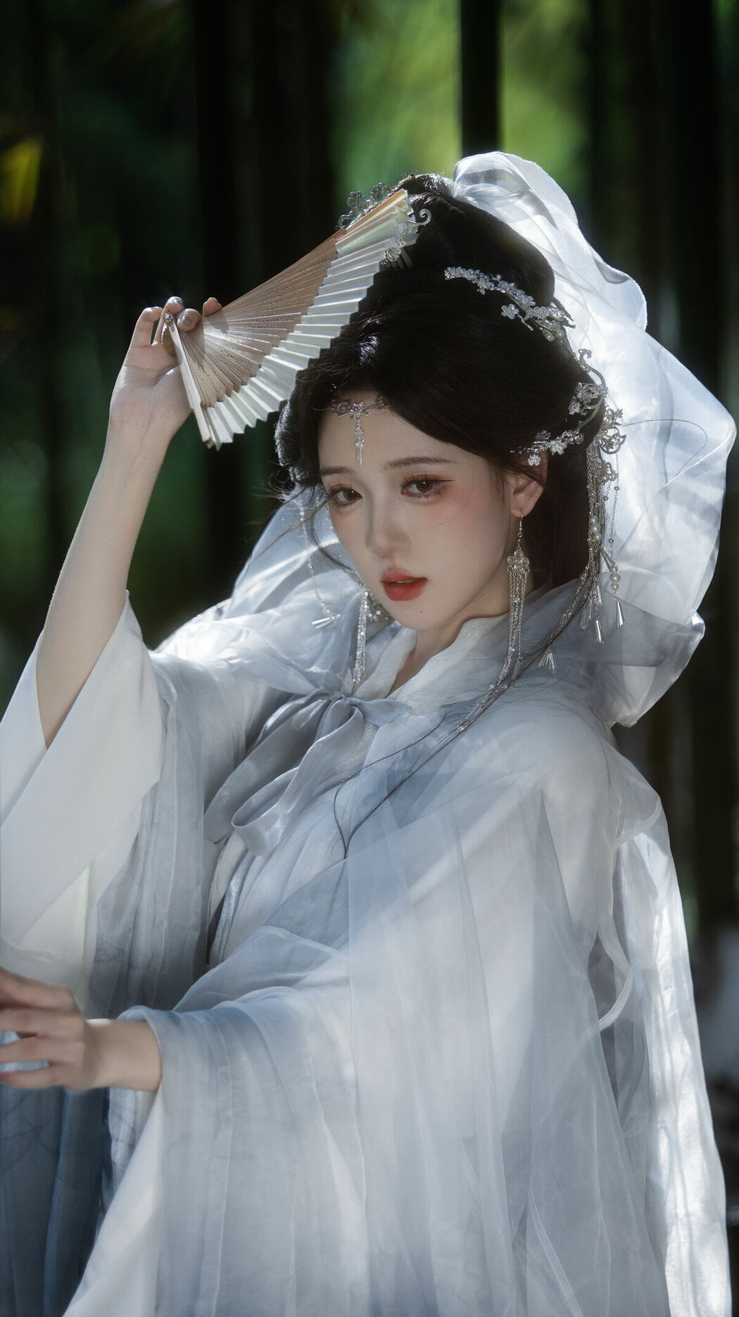 YiTuYu艺图语 Vol.10525 Yi Ming (11P)