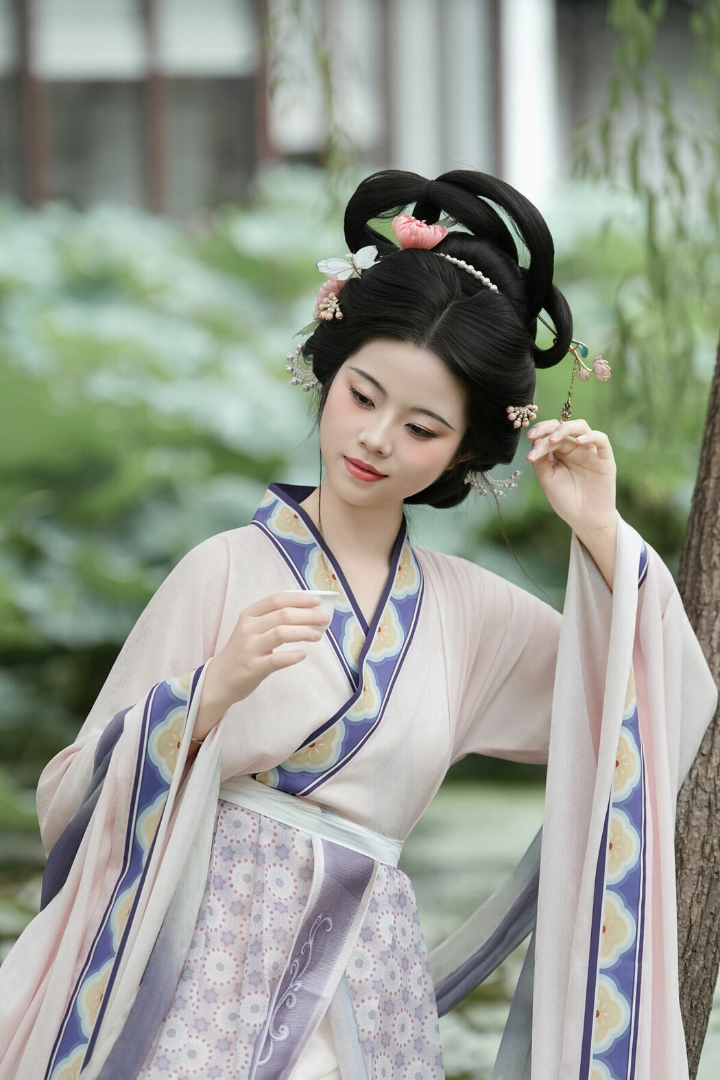 YiTuYu艺图语 Vol.10526 Qi Qi (51P)