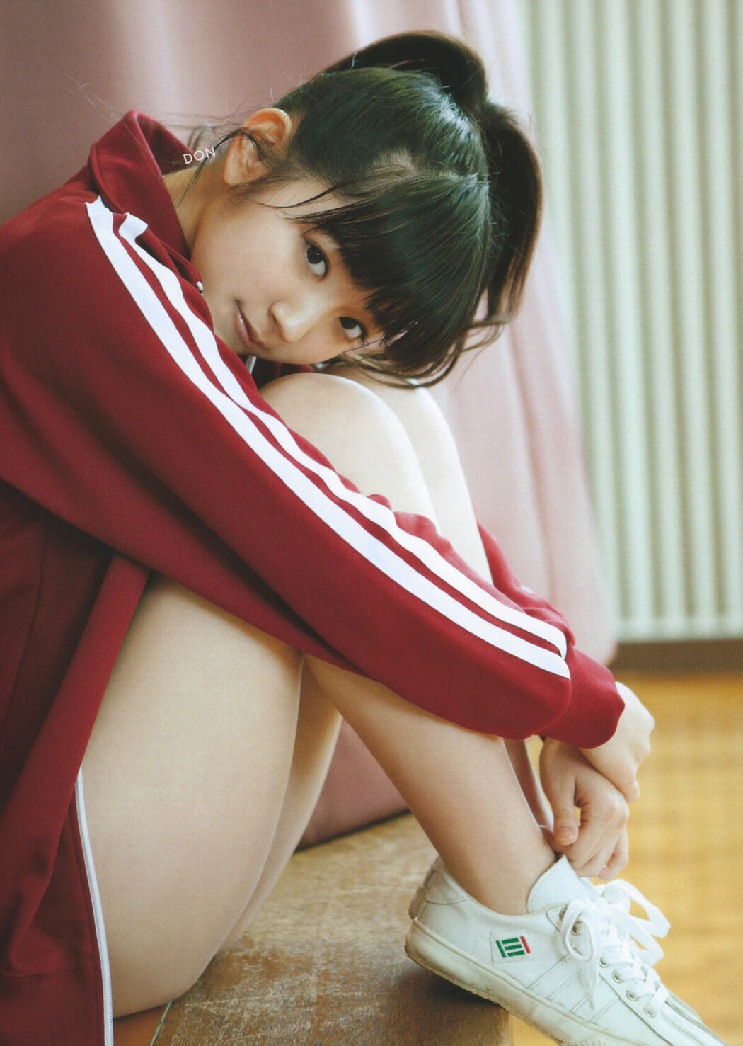 JP Airi Suzuki 鈴木愛理 – 全集 2010-2017 永遠 Part01 (68P)