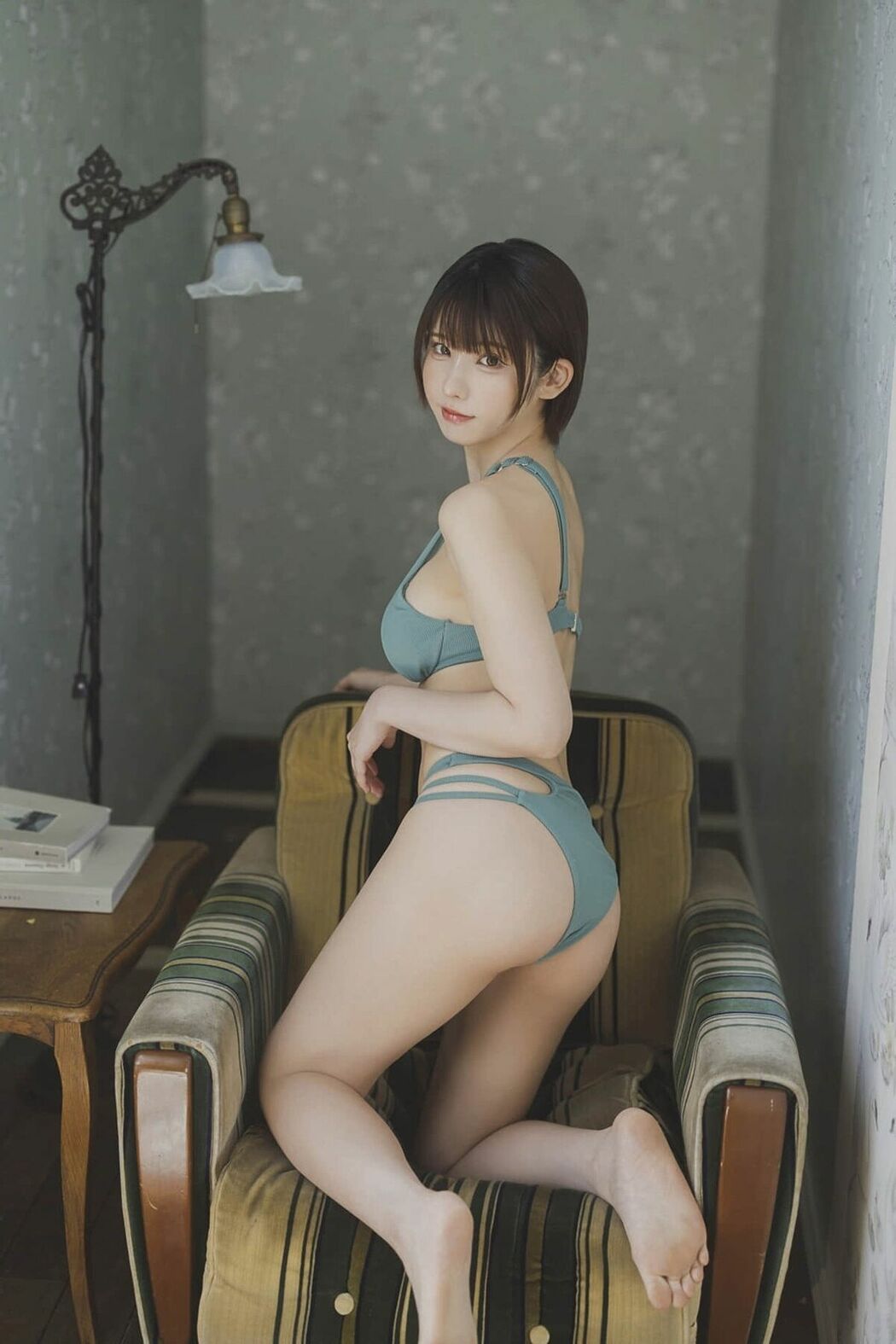 JP Enako えなこ – ヤングガンガンデジタル限定写真集 おとなmode (53P)