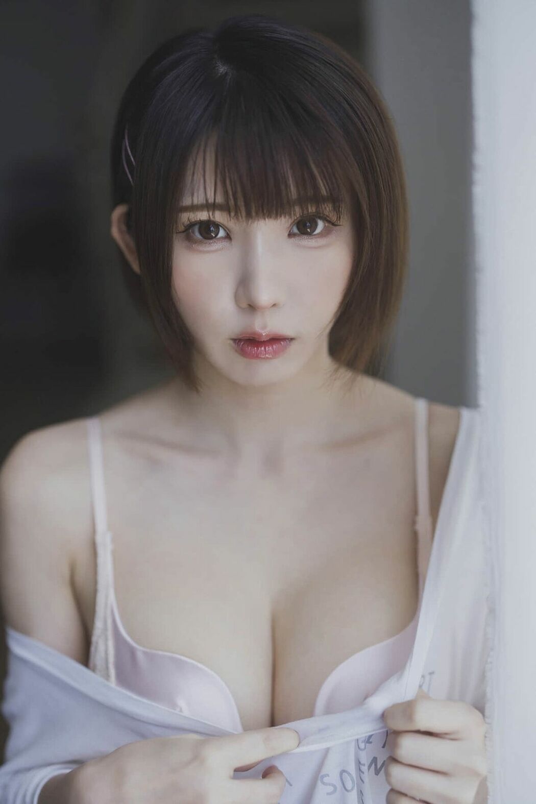 JP Enako えなこ – ヤングガンガンデジタル限定写真集 おとなmode (53P)