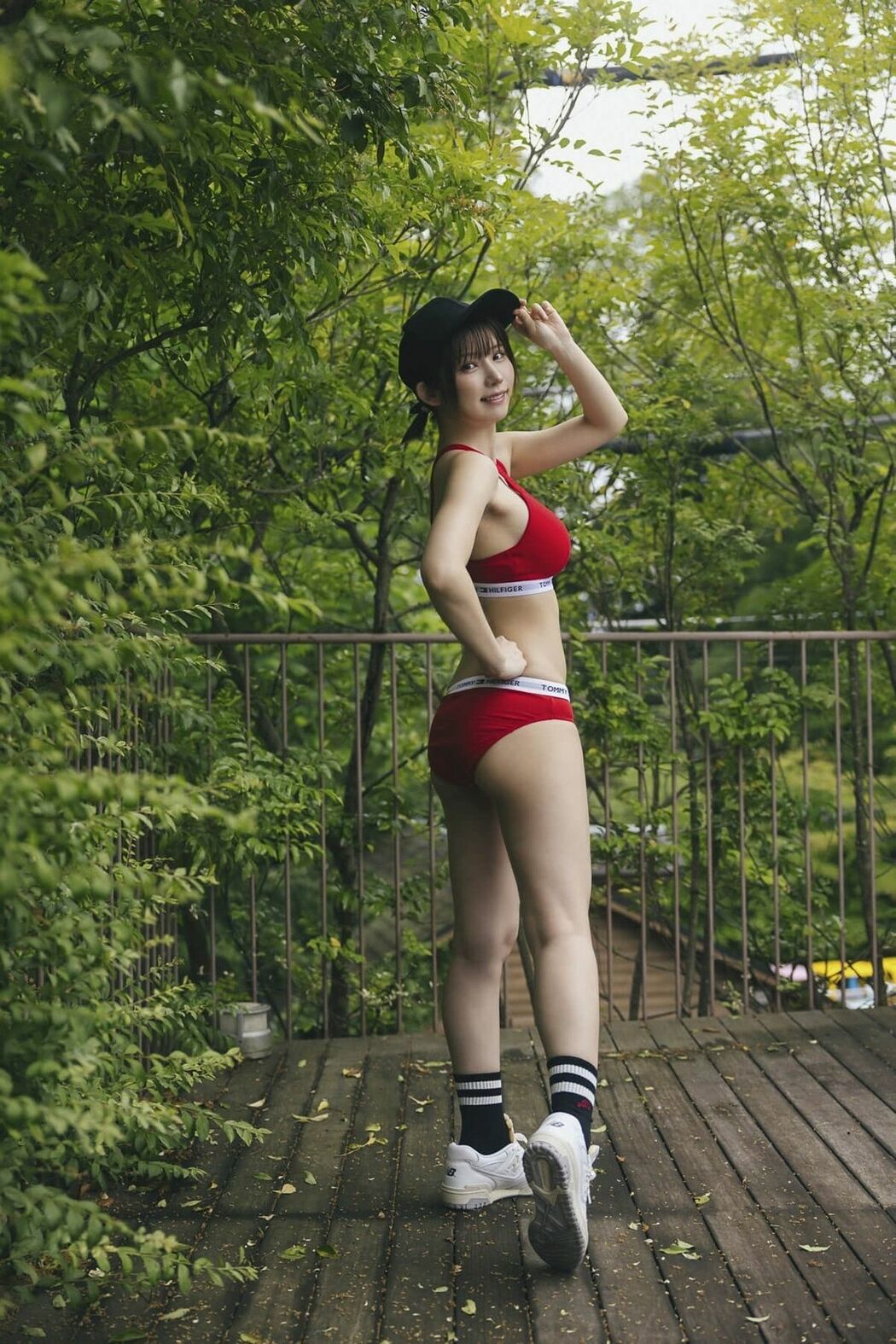 JP Enako えなこ – ヤングガンガンデジタル限定写真集 おとなmode (53P)