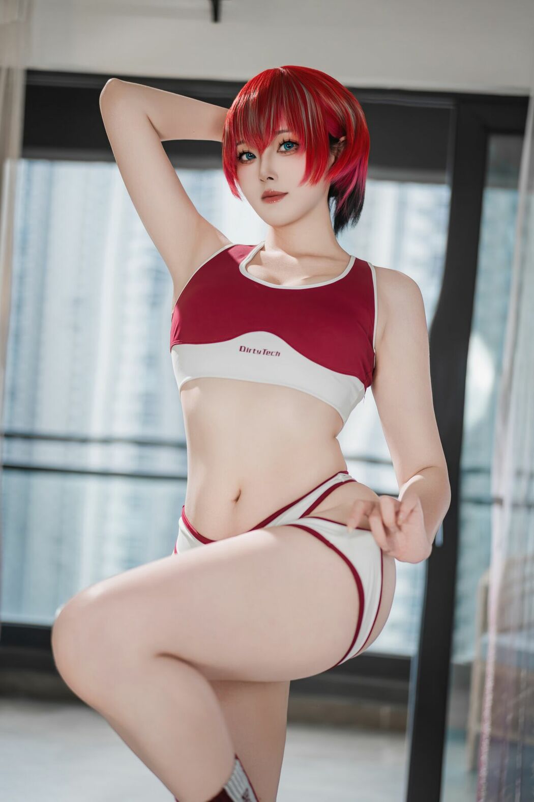 Coser@Natsuko夏夏子 – GQuuuuuuX 玛秋 (75P)