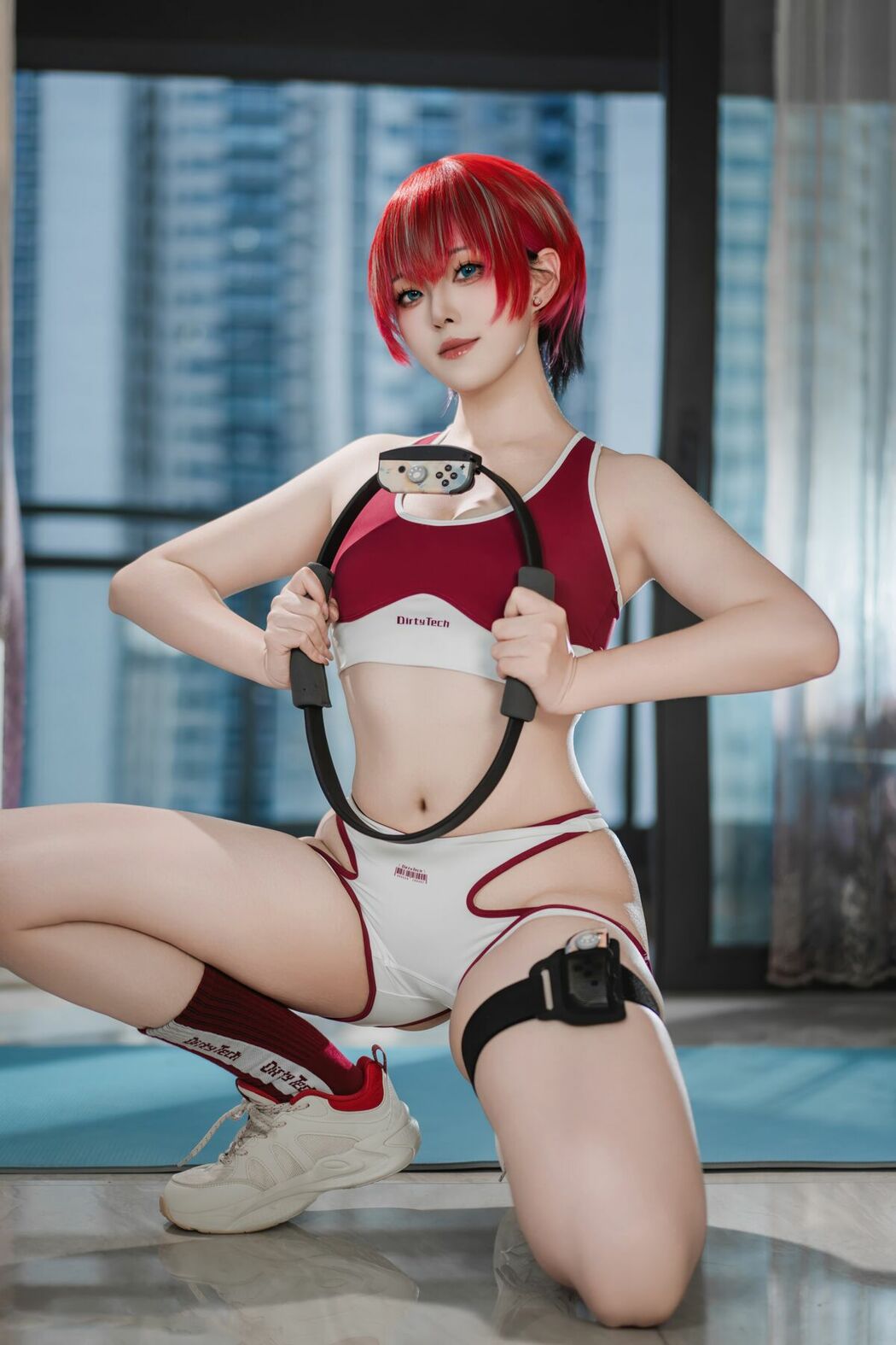Coser@Natsuko夏夏子 – GQuuuuuuX 玛秋 (75P)