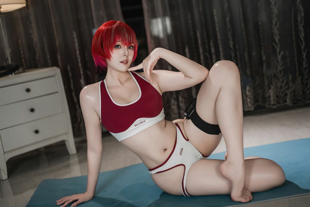 Coser@Natsuko夏夏子 – GQuuuuuuX 玛秋 (75P)