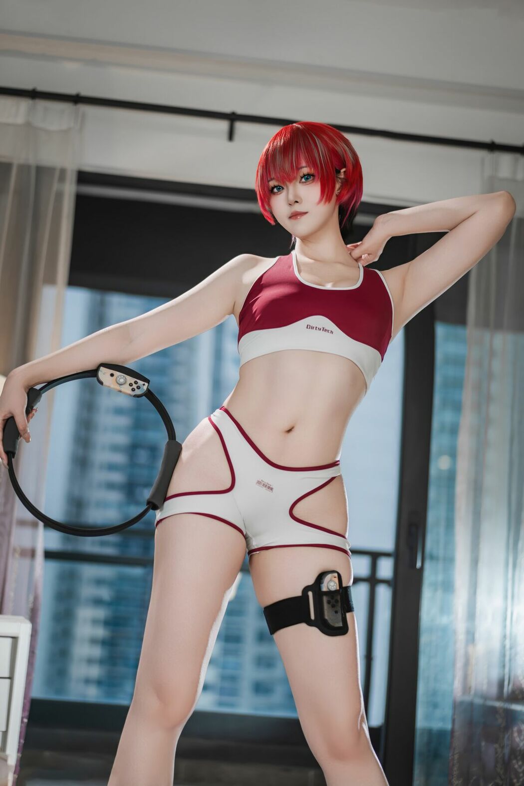 Coser@Natsuko夏夏子 – GQuuuuuuX 玛秋 (75P)