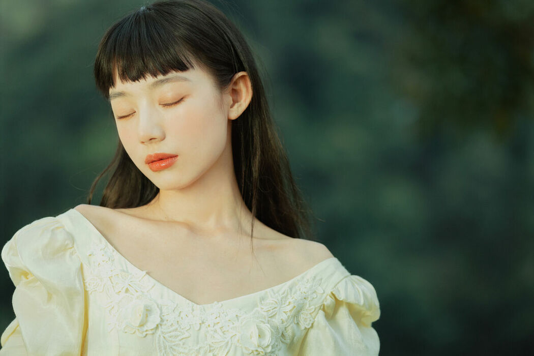 YiTuYu艺图语 Vol.10528 Jia Yue (33P)