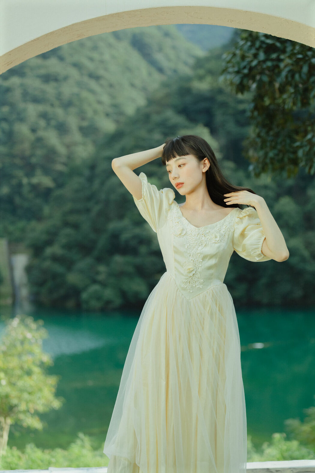 YiTuYu艺图语 Vol.10528 Jia Yue (33P)
