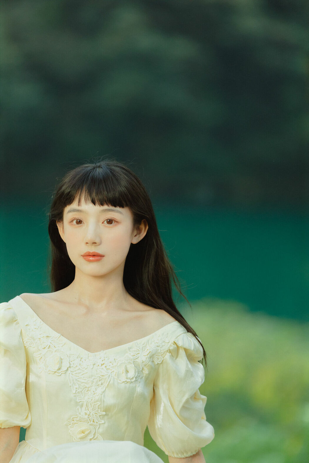 YiTuYu艺图语 Vol.10528 Jia Yue (33P)
