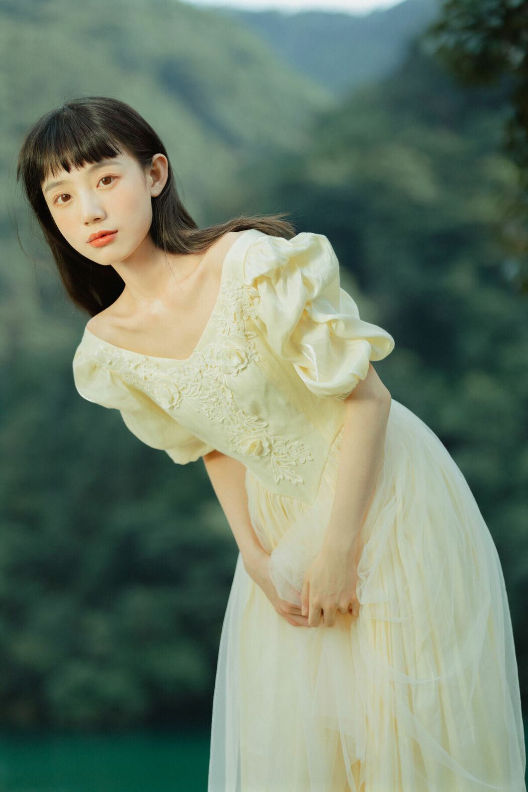 YiTuYu艺图语 Vol.10528 Jia Yue (33P)