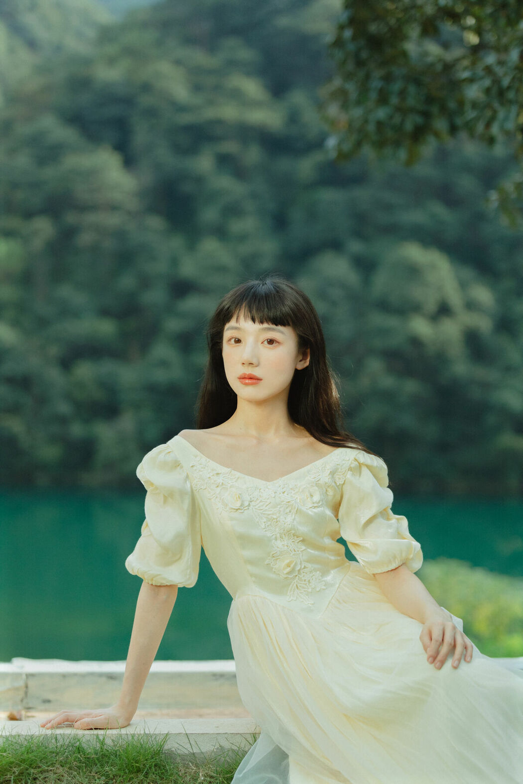 YiTuYu艺图语 Vol.10528 Jia Yue (33P)