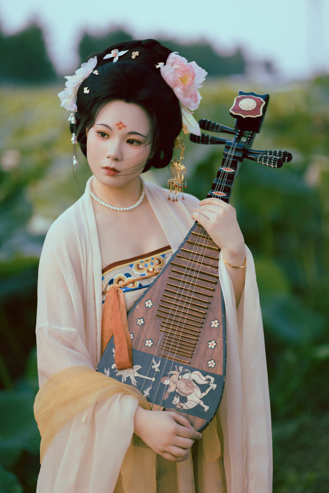 YiTuYu艺图语 Vol.10530 Mu Ye Yu Zhi Bo Bo Cai (19P)