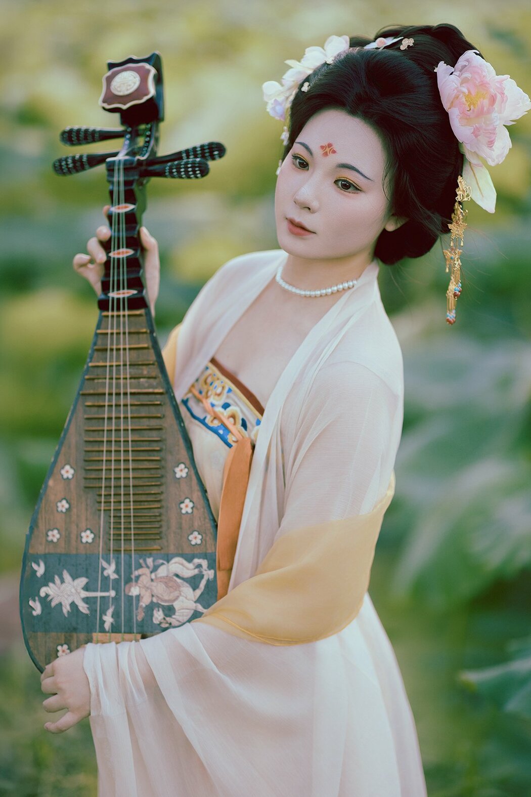 YiTuYu艺图语 Vol.10530 Mu Ye Yu Zhi Bo Bo Cai (19P) Cover Photo