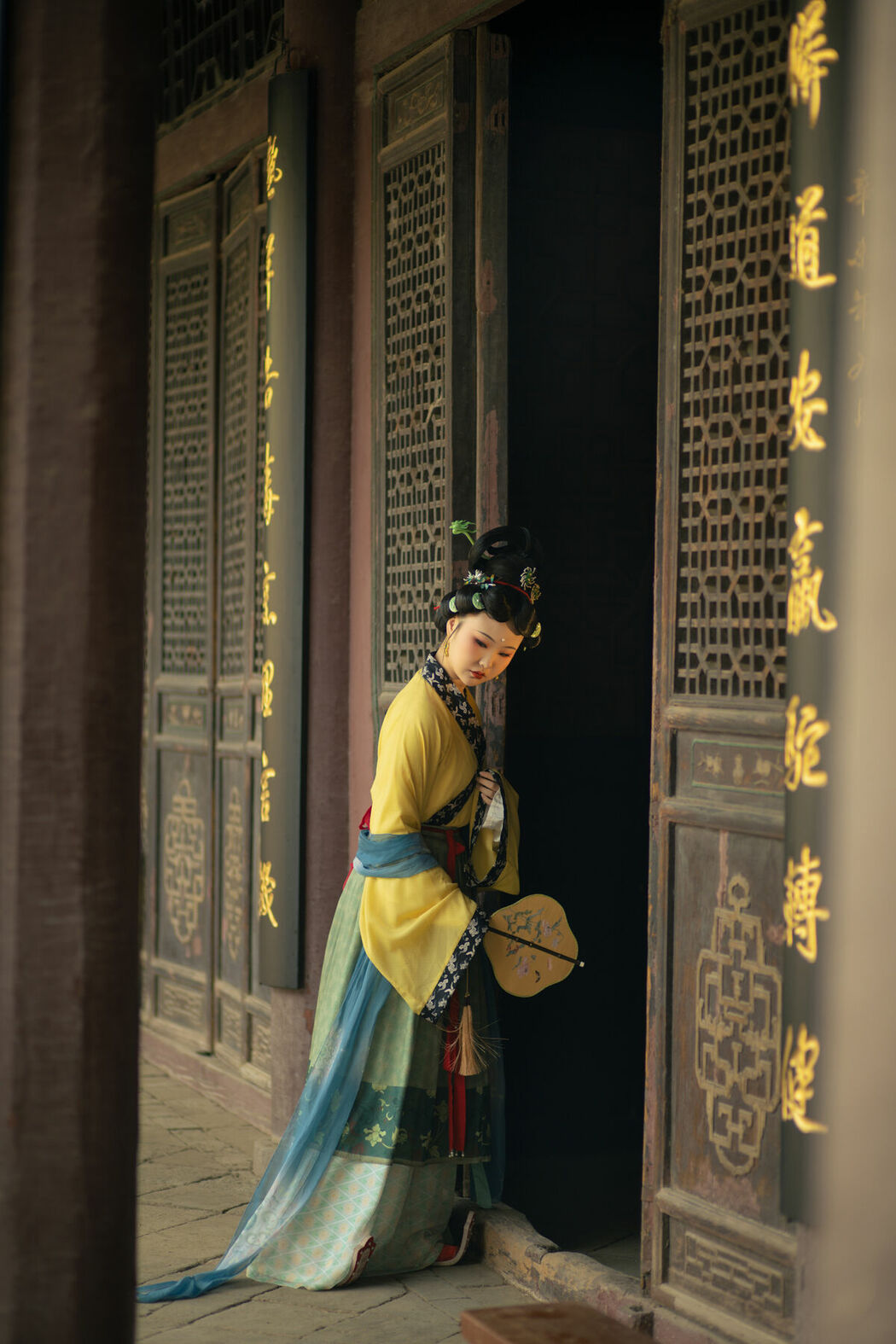 YiTuYu艺图语 Vol.10539 Liu Qi Qi (22P)
