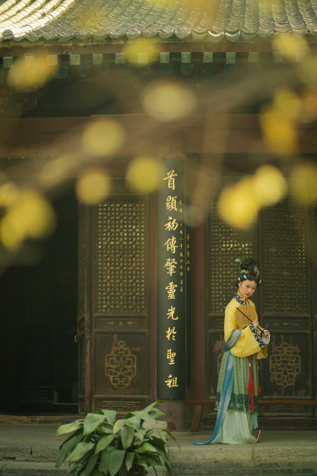 YiTuYu艺图语 Vol.10539 Liu Qi Qi (22P)